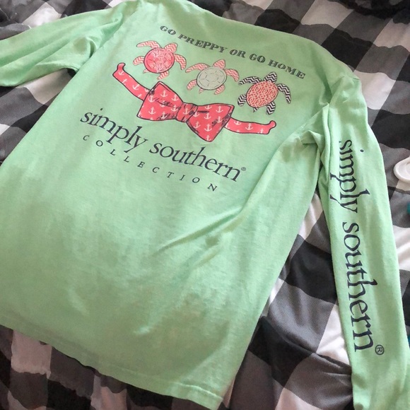 Simply Southern Woman’s long sleeve - Picture 1 of 4